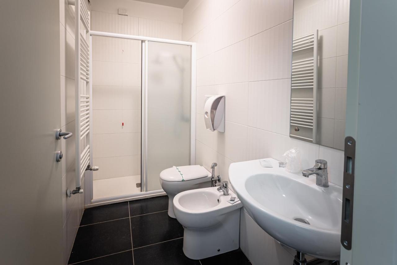 Pasta Residence Italia Malpensa Gallarate Esterno foto